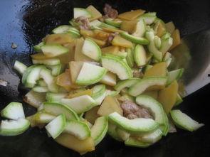 唐三吃角瓜,一场味蕾与冒险的邂逅