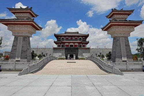 揭阳进贤门吃瓜,探寻古韵食趣，品味瓜果飘香