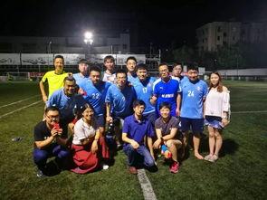 吃瓜的啦啦队,啦啦队的激情演绎